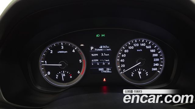 Hyundai Grandeur (IG) 2.2 Diesel Premium 2019 — фото 8