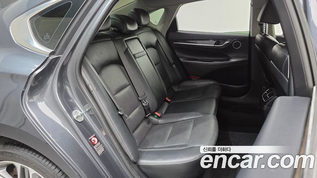 Hyundai Grandeur (IG) 2.2 Diesel Premium 2019 — фото 11