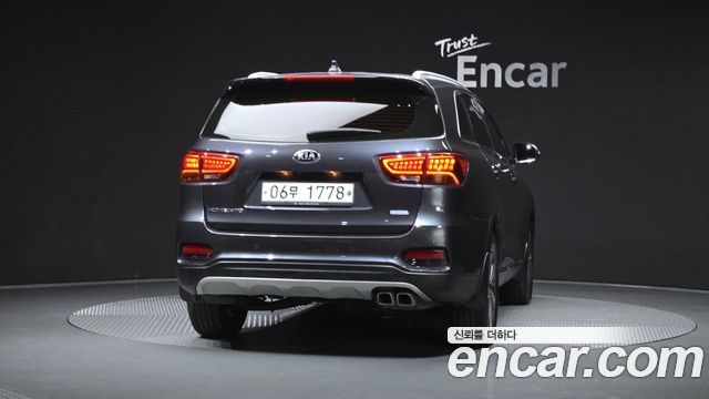 Kia Sorento Diesel 2.0 2WD Noblesse 2019 — фото 4
