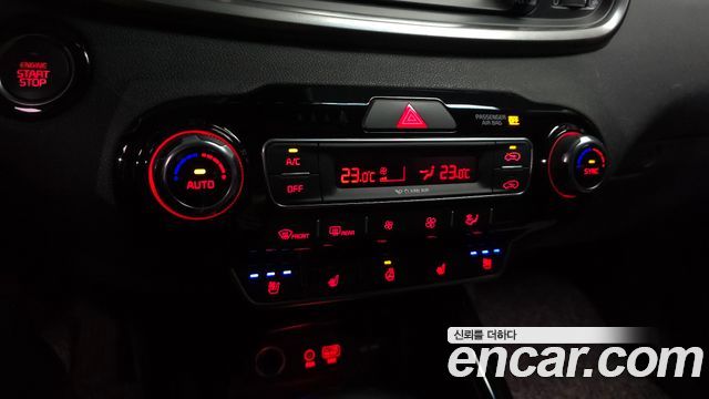 Kia Sorento Diesel 2.0 2WD Noblesse 2019 — фото 19
