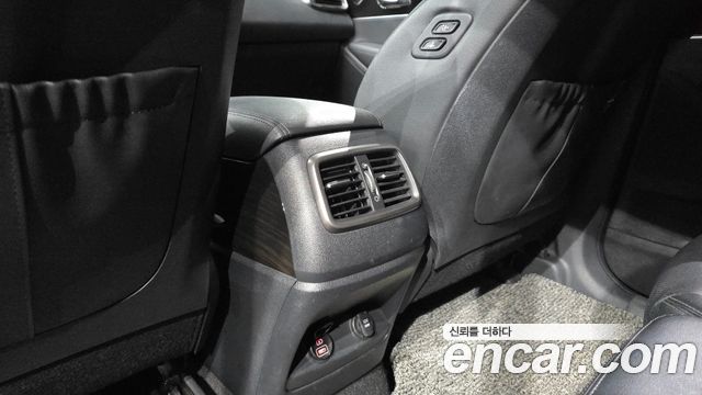 Kia Sorento Diesel 2.0 2WD Noblesse 2019 — фото 34