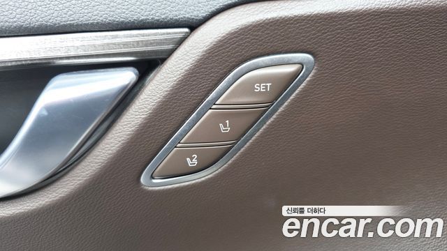 Hyundai Grandeur (IG) 2.4 Premium Special 2018 — фото 18