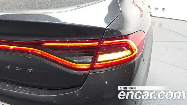 Hyundai Grandeur (IG) 2.4 Premium Special 2018 — фото 23