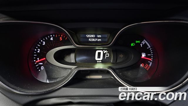 Renault Korea QM3 RE 2018 — фото 8