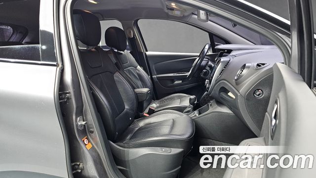 Renault Korea QM3 RE 2018 — фото 12