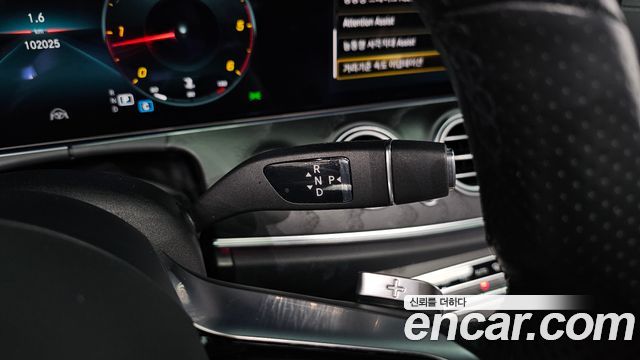 Mercedes-Benz E-Class (W213) E220d 4MATIC AMG Line 2021 — фото 9