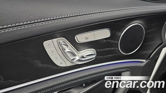 Mercedes-Benz E-Class (W213) E220d 4MATIC AMG Line 2021 — фото 27
