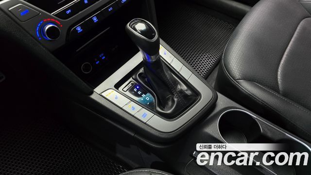 Hyundai Avante (AD) 1.6 GDI Smart Special 2017 — фото 9