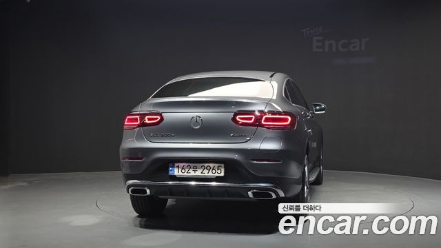 Mercedes-Benz GLC-Class (X253) GLC300e 4MATIC Coupe 2022 — фото 4