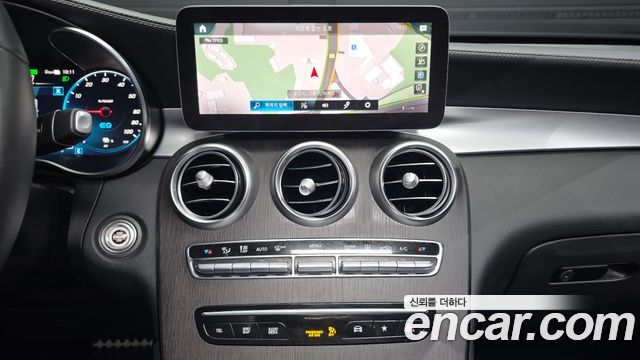 Mercedes-Benz GLC-Class (X253) GLC300e 4MATIC Coupe 2022 — фото 14