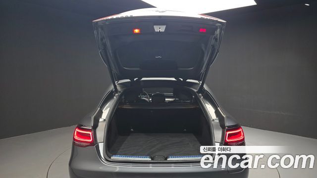 Mercedes-Benz GLC-Class (X253) GLC300e 4MATIC Coupe 2022 — фото 18