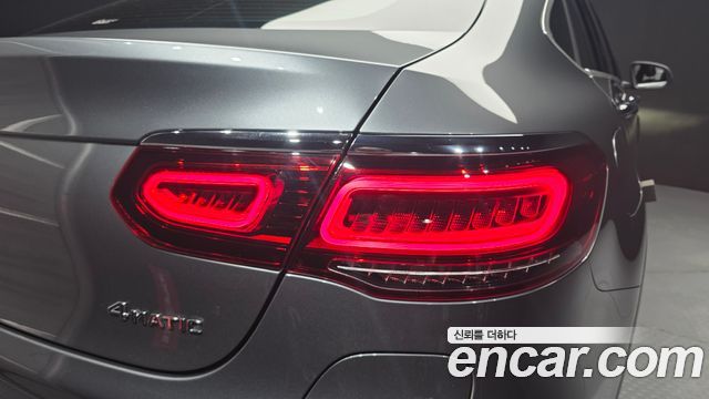 Mercedes-Benz GLC-Class (X253) GLC300e 4MATIC Coupe 2022 — фото 23