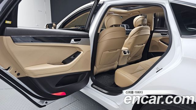 Genesis G80 3.3 GDI Luxury 2017 — фото 12