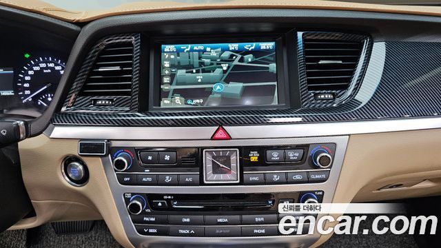 Genesis G80 3.3 GDI Luxury 2017 — фото 14