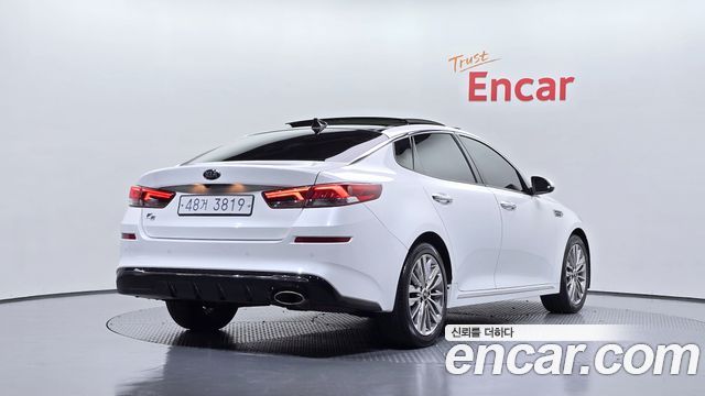 Kia K5 (II) 2.0 Noblesse 2019 — фото 2