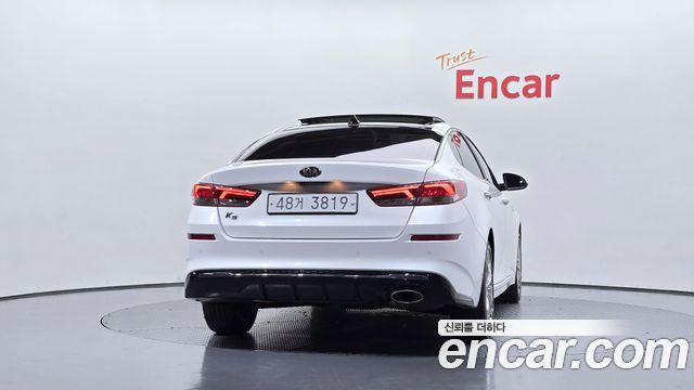 Kia K5 (II) 2.0 Noblesse 2019 — фото 4