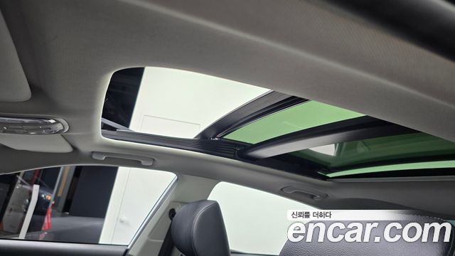 Kia K5 (II) 2.0 Noblesse 2019 — фото 17
