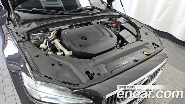 Volvo S90 B6 AWD Inscription 2021 — фото 6