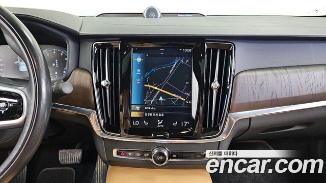 Volvo S90 B6 AWD Inscription 2021 — фото 14