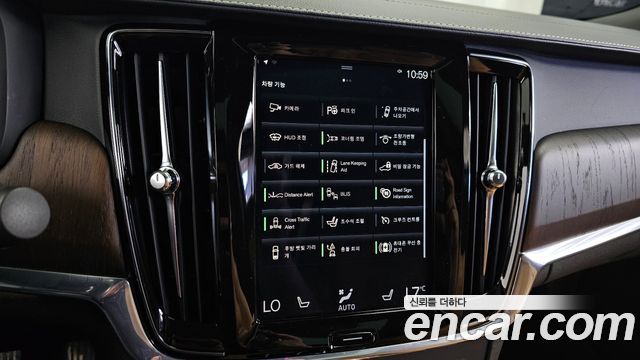 Volvo S90 B6 AWD Inscription 2021 — фото 16