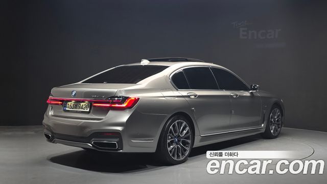 BMW 7 Series (G11) 745Le iPerformance M Sport 2022 — фото 2