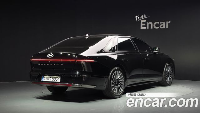 Hyundai Grandeur Hybrid (GN7) Calligraphy 2023 — фото 2