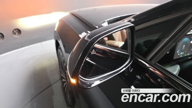Hyundai Grandeur Hybrid (GN7) Calligraphy 2023 — фото 27