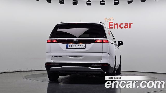 Kia Carnival (IV) Diesel 9-Seater Prestige 2021 — фото 4