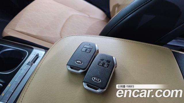 Kia Carnival (IV) Diesel 9-Seater Prestige 2021 — фото 21