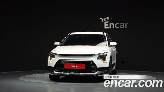 Kia Niro Signature 2022 — фото 3