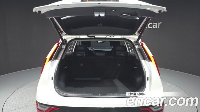 Kia Niro Signature 2022 — фото 20