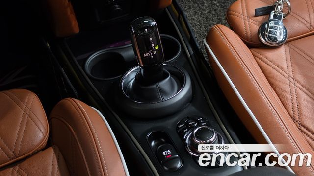 MINI Cooper S Countryman ALL4 Classic 2nd 2022 — фото 9