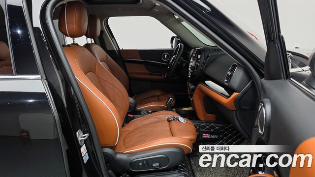 MINI Cooper S Countryman ALL4 Classic 2nd 2022 — фото 26