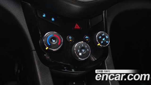 Chevrolet Aveo Hatchback 1.4 Turbo RS 2014 — фото 19
