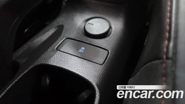 Chevrolet Aveo Hatchback 1.4 Turbo RS 2014 — фото 28
