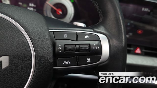 Kia Sportage Hybrid (V) Signature 2WD 2024 — фото 34