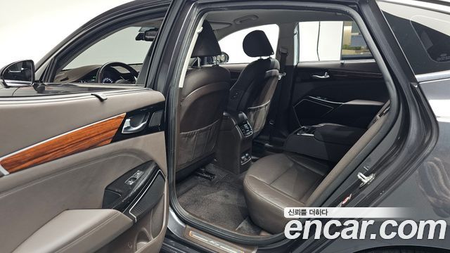 Kia K7 2.4 GDI Limited 2017 — фото 12