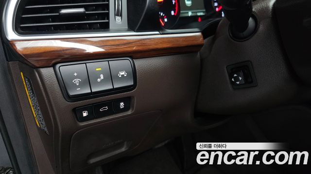 Kia K7 2.4 GDI Limited 2017 — фото 14