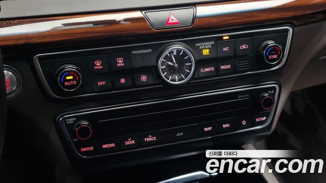 Kia K7 2.4 GDI Limited 2017 — фото 20