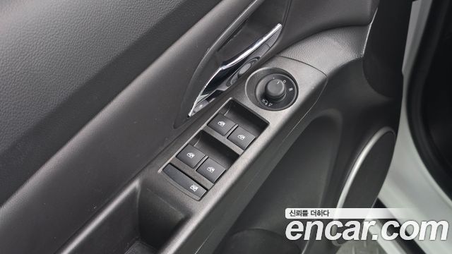 Chevrolet Cruze 2.0 LTZ+ 2013 — фото 28
