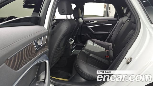 Audi A6 (C8) 40 TDI Premium 2020 — фото 11