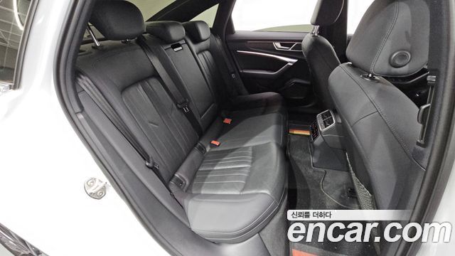 Audi A6 (C8) 40 TDI Premium 2020 — фото 12
