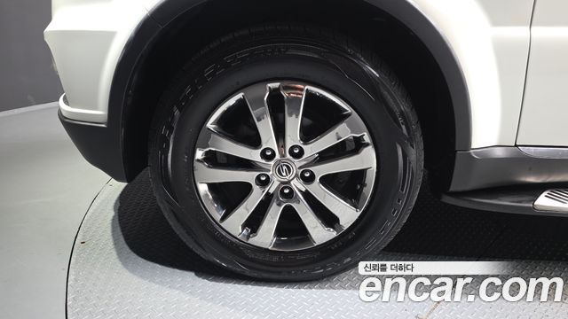 KG Mobility (SsangYong) Rexton W 2.0 4WD RX7 Prestige 2013 — фото 5