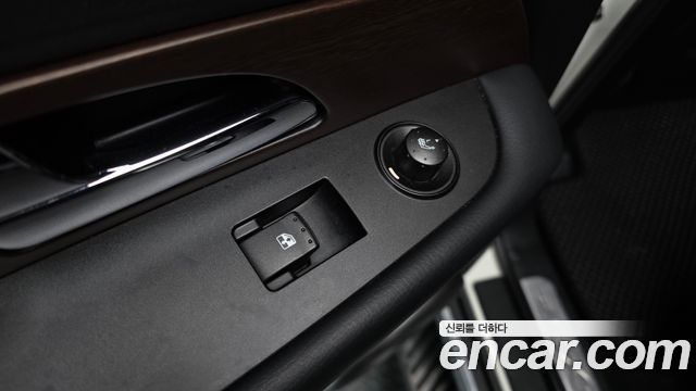KG Mobility (SsangYong) Rexton W 2.0 4WD RX7 Prestige 2013 — фото 18