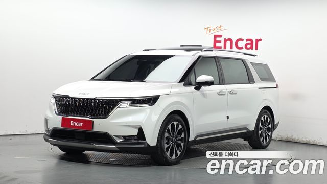 Kia Carnival (IV) Gasoline 9-Seater Signature 2023 — фото 1