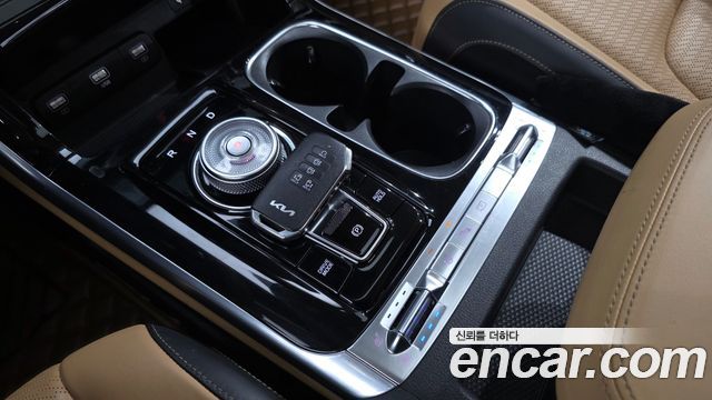 Kia Carnival (IV) Gasoline 9-Seater Signature 2023 — фото 9