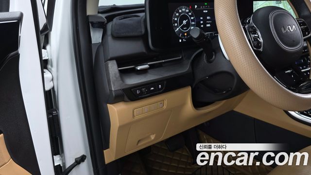 Kia Carnival (IV) Gasoline 9-Seater Signature 2023 — фото 17