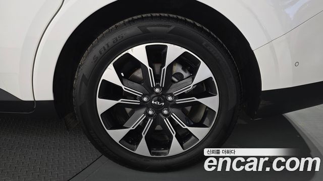 Kia Carnival (IV) Gasoline 9-Seater Signature 2023 — фото 27