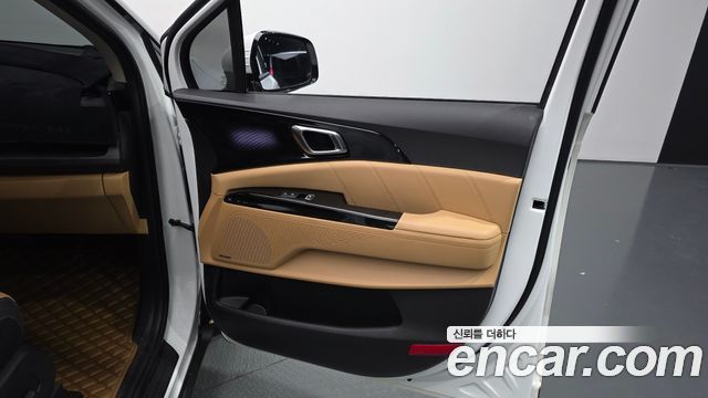 Kia Carnival (IV) Gasoline 9-Seater Signature 2023 — фото 31