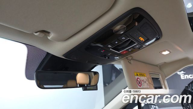 Kia Carnival (IV) Gasoline 9-Seater Signature 2023 — фото 33